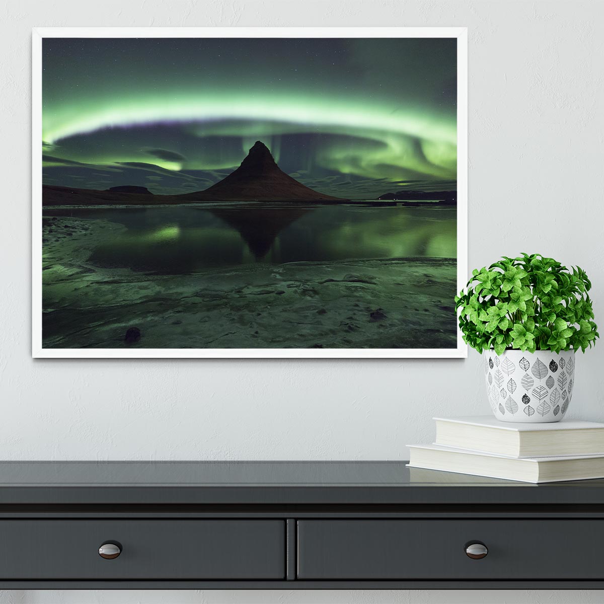 Kirkjufell Aurora Framed Print - Canvas Art Rocks -6