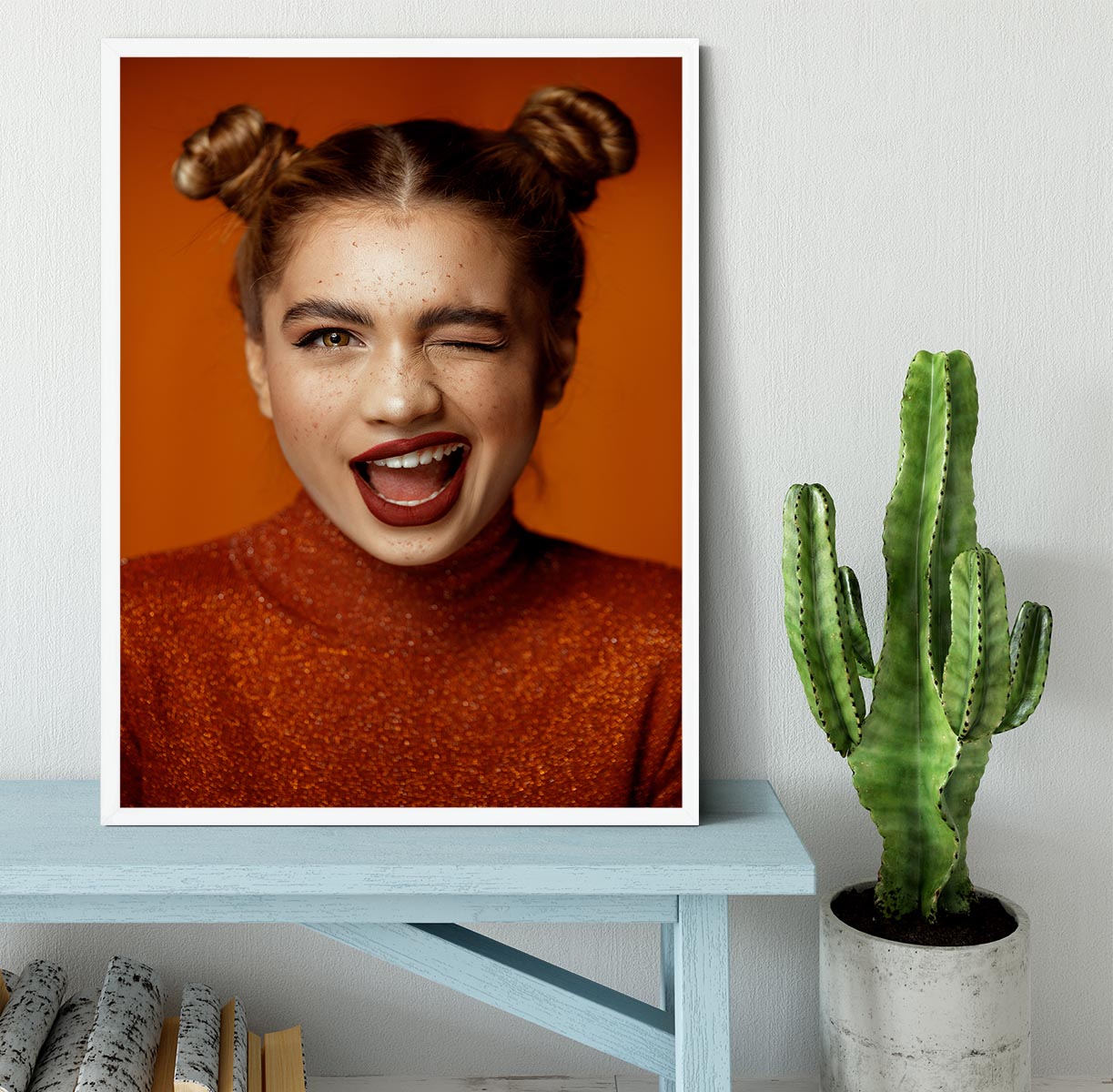 Winky Framed Print - 1x -6