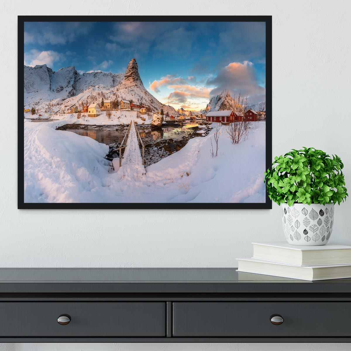 Reine Framed Print - Canvas Art Rocks - 2