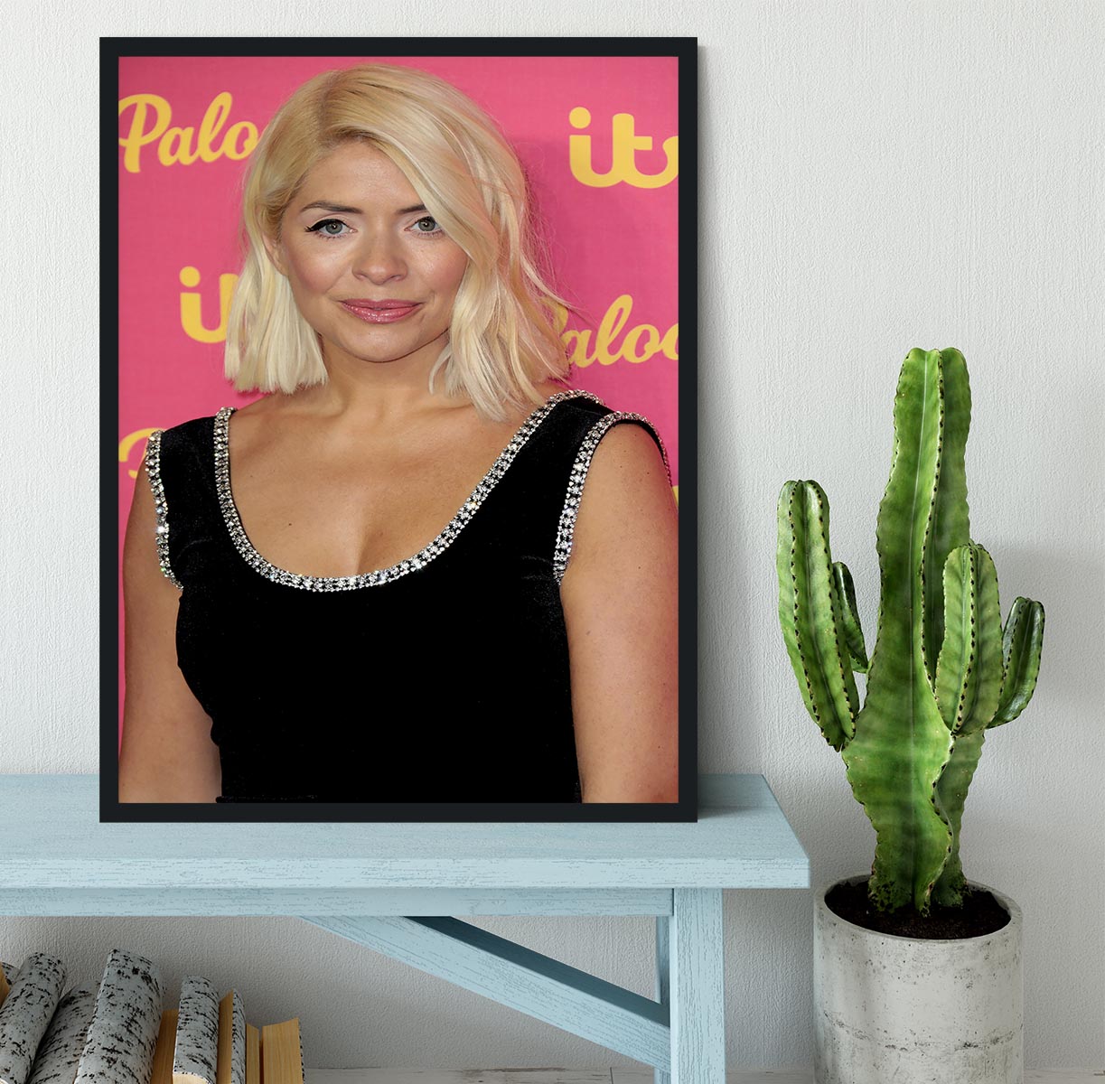 Holly Willoughby Framed Print - Canvas Art Rocks - 2