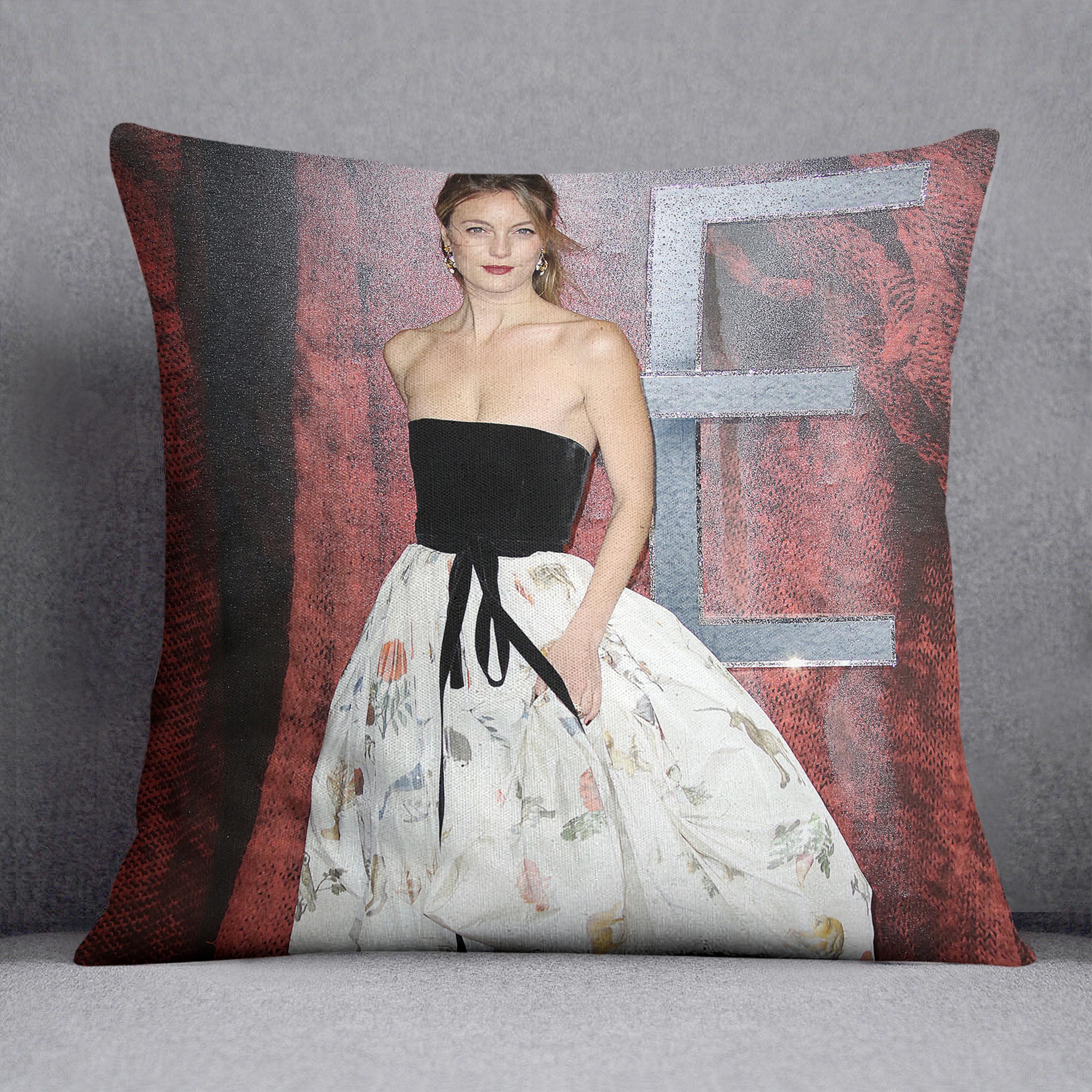 Leila George Cushion