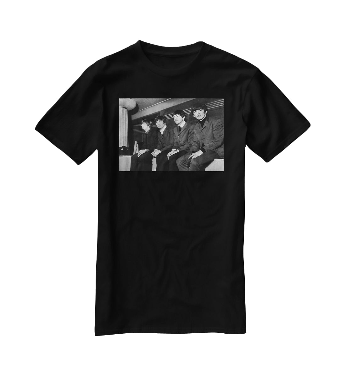 The Beatles backstage in Edinburgh T-Shirt - Canvas Art Rocks - 1