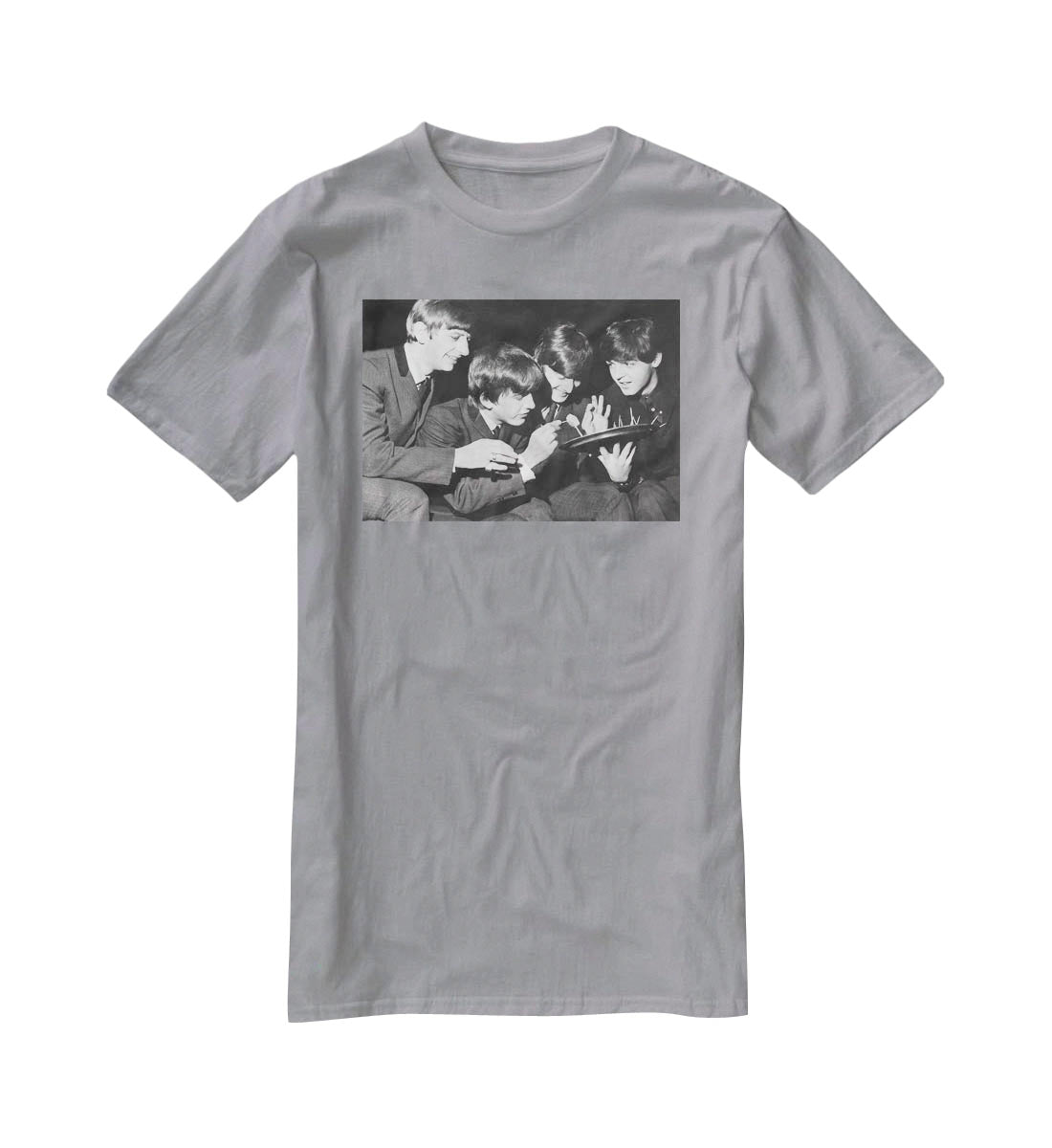 The Beatles before going on stage T-Shirt - Canvas Art Rocks - 3