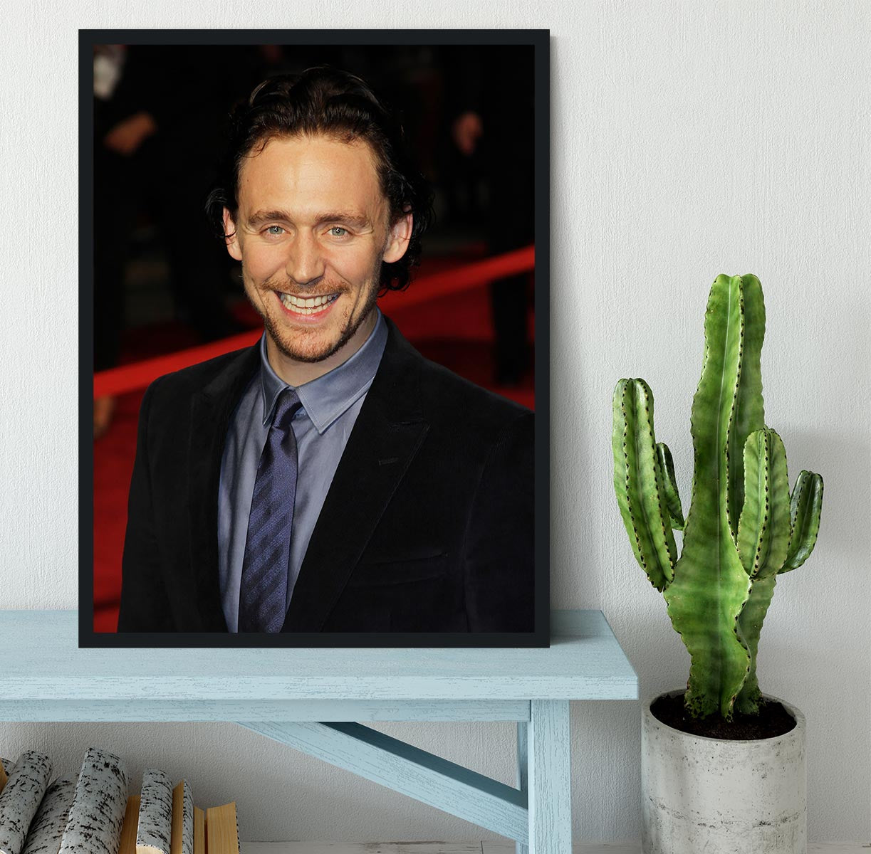 Tom Hiddleston Framed Print - Canvas Art Rocks - 2